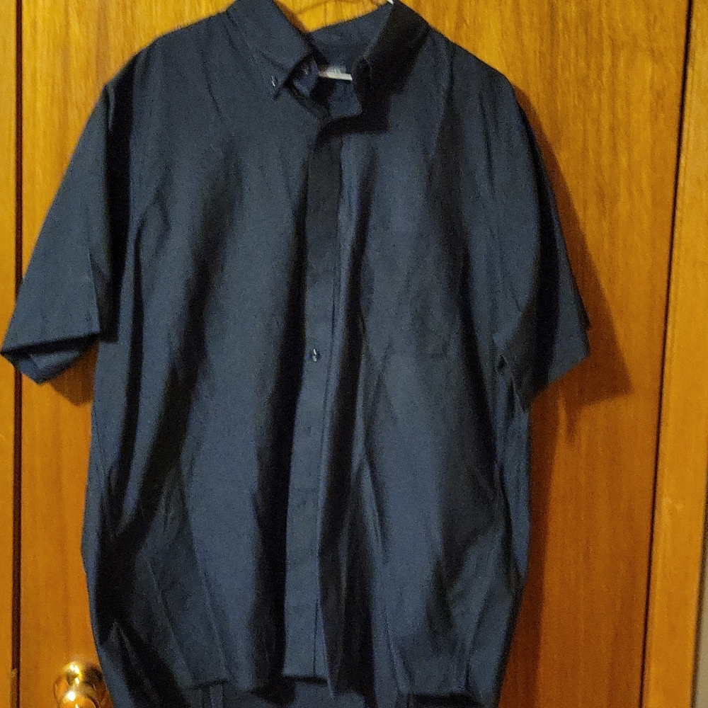 Dress shirt 16.5-17